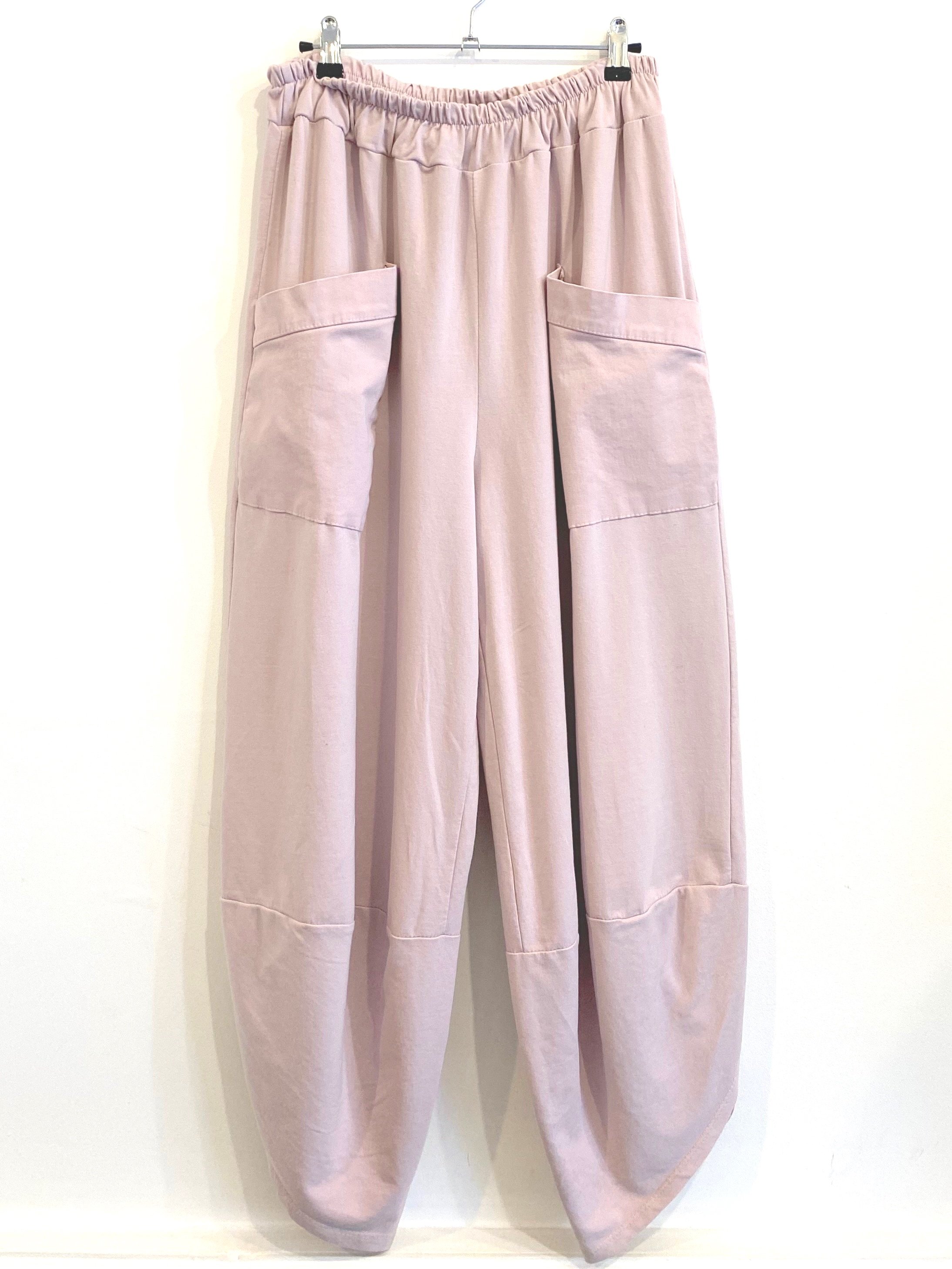Cocoon Shape 2 Pocket Sweat Pants — Eliza Gray Ladies Clothing Cocoon Shape 2 Pocket Sweat Pants — Eliza Gray Ladies Clothing